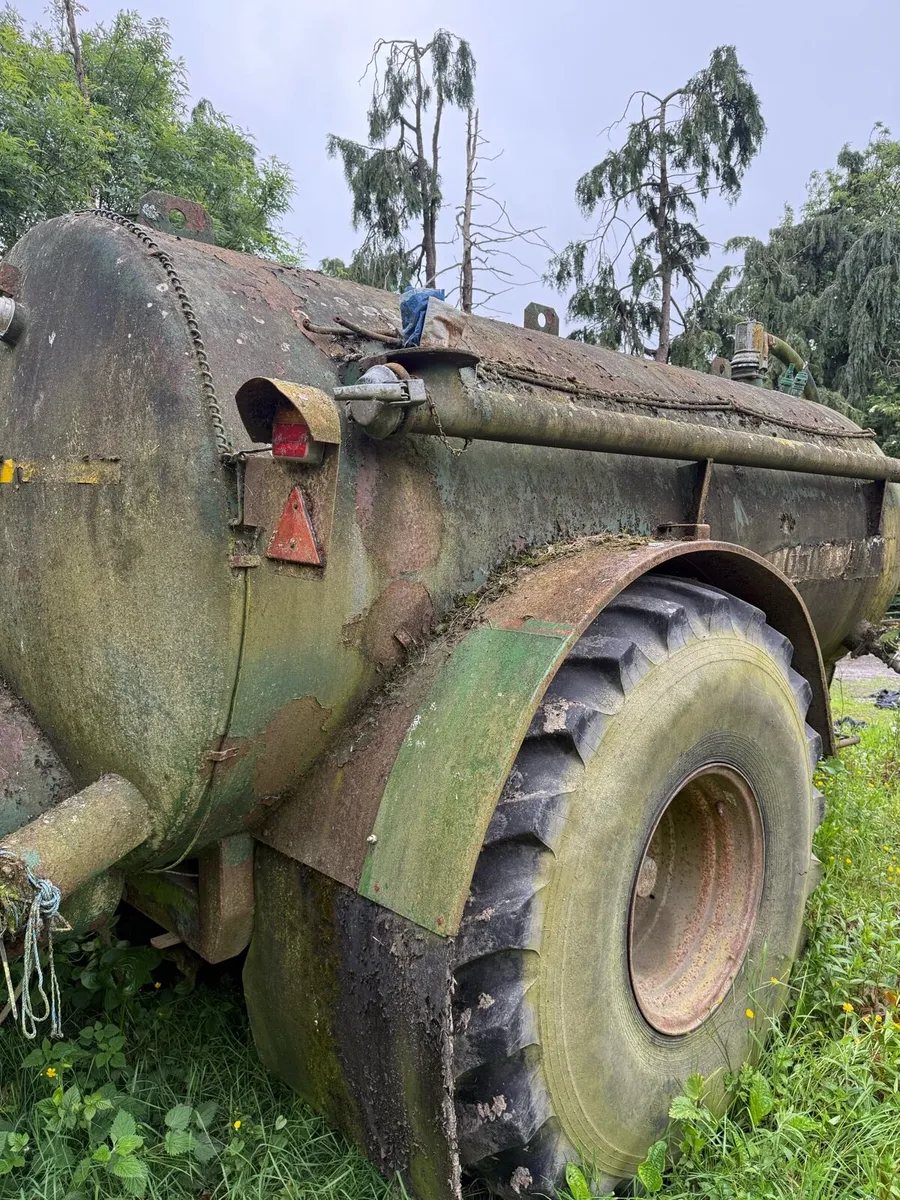 Slurry Tank - Image 1