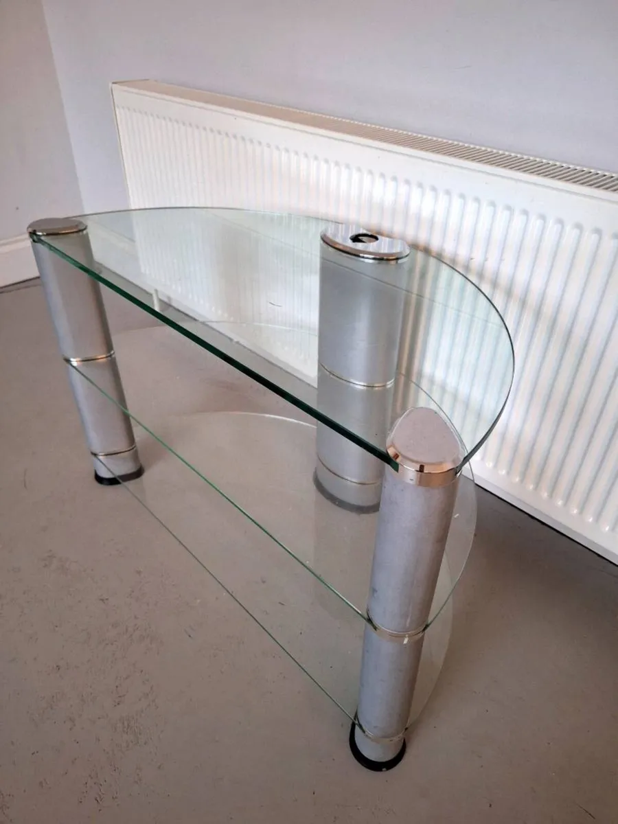 TV Table - Image 2