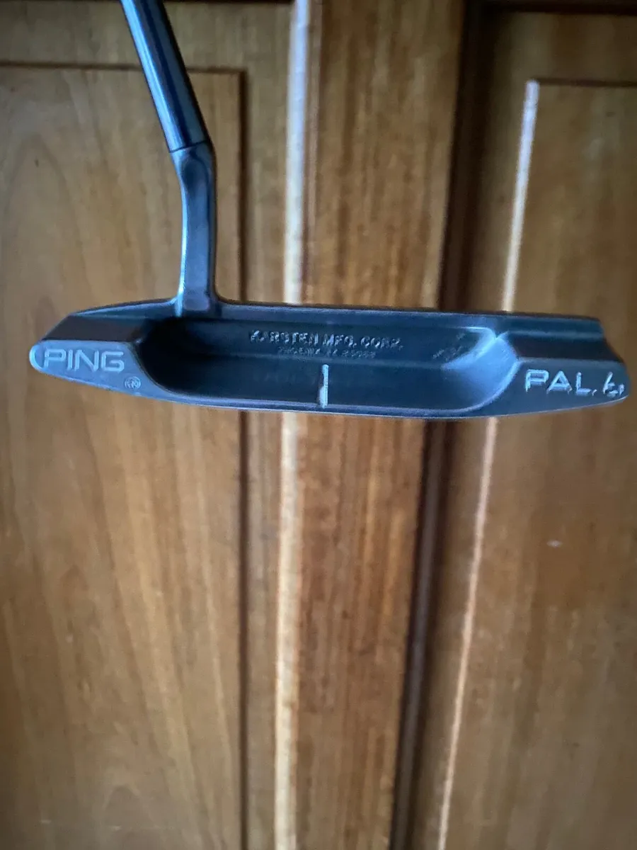 Ping Pal 6 ( very rare) 35 inch Putter immaculate - Image 1
