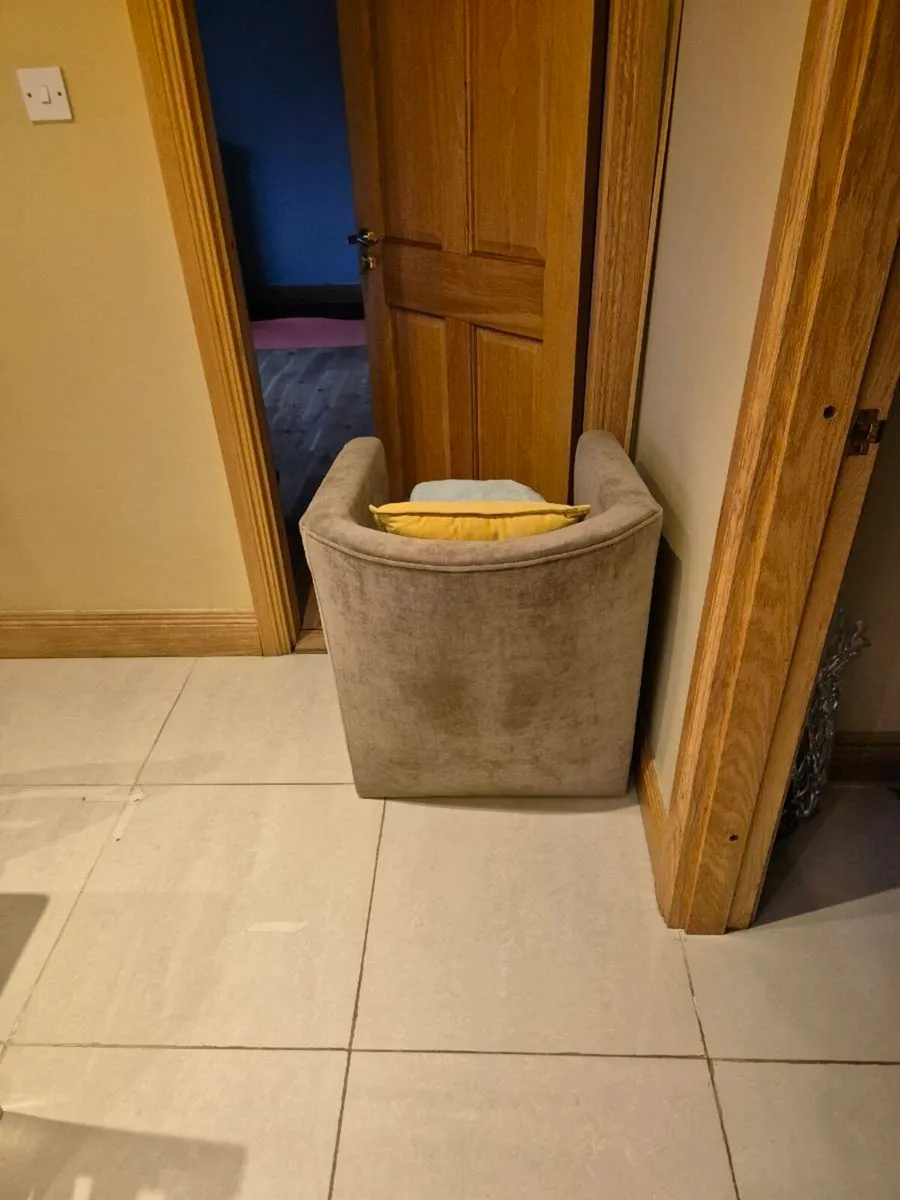 3 x Tub Chair - Image 2