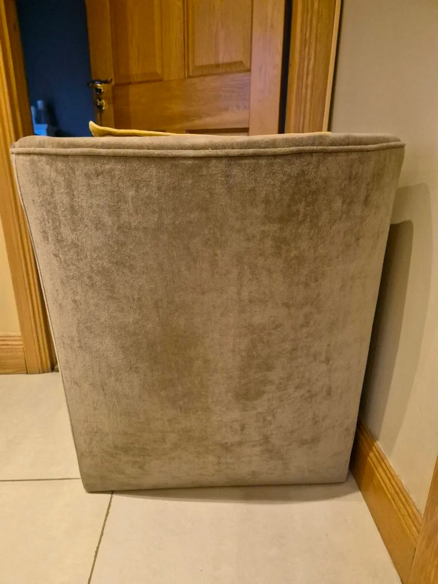 3 x Tub Chair - Image 3