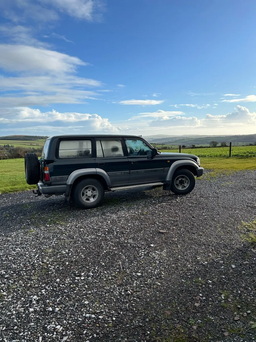 Toyota Landcruiser 80 series - Image 2