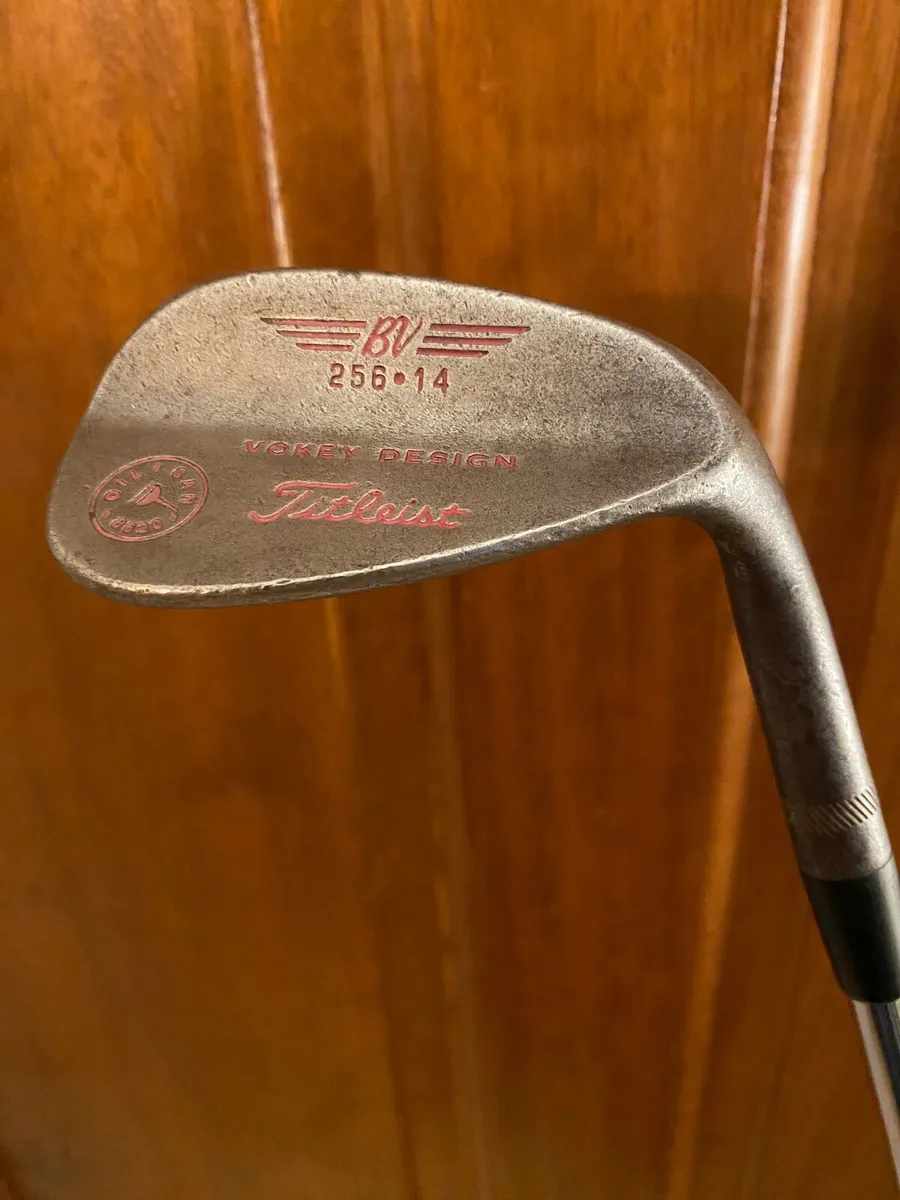 Titleist Vokey oil can 56 degree Wedge - Image 2