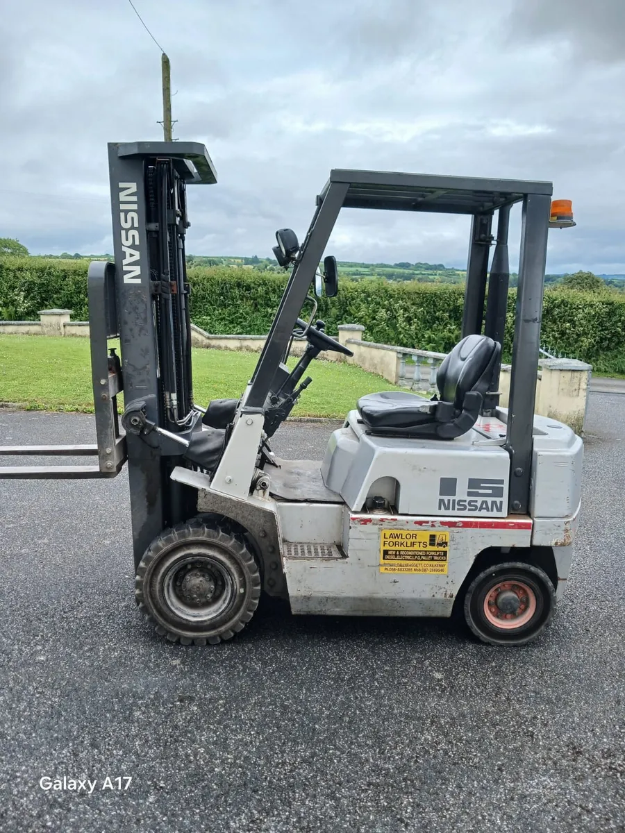 1.5 ton Nissan Diesel Forklift - Image 3
