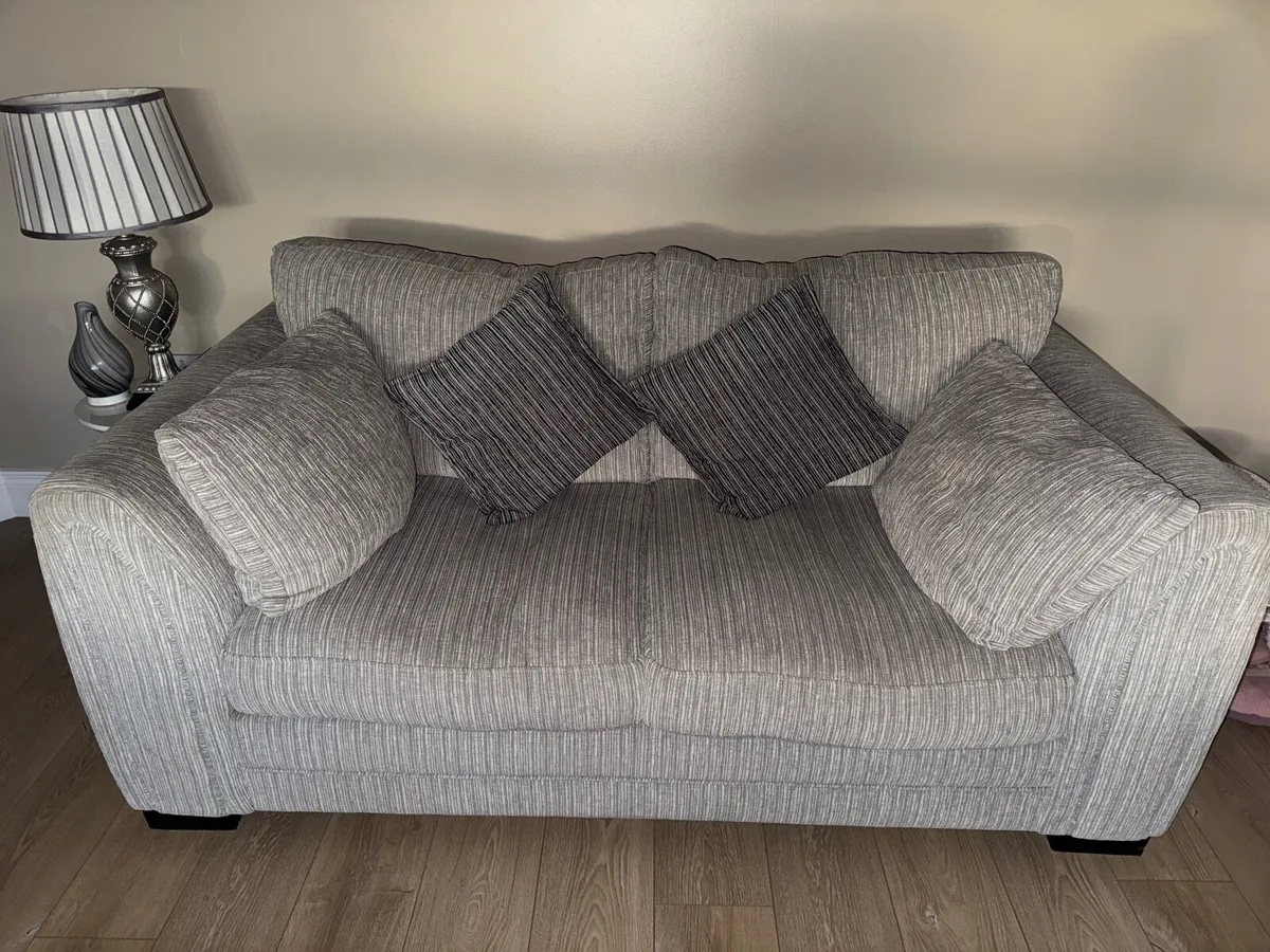 Living room furniture - Image 4