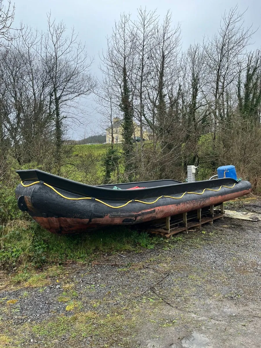Boat - Image 3