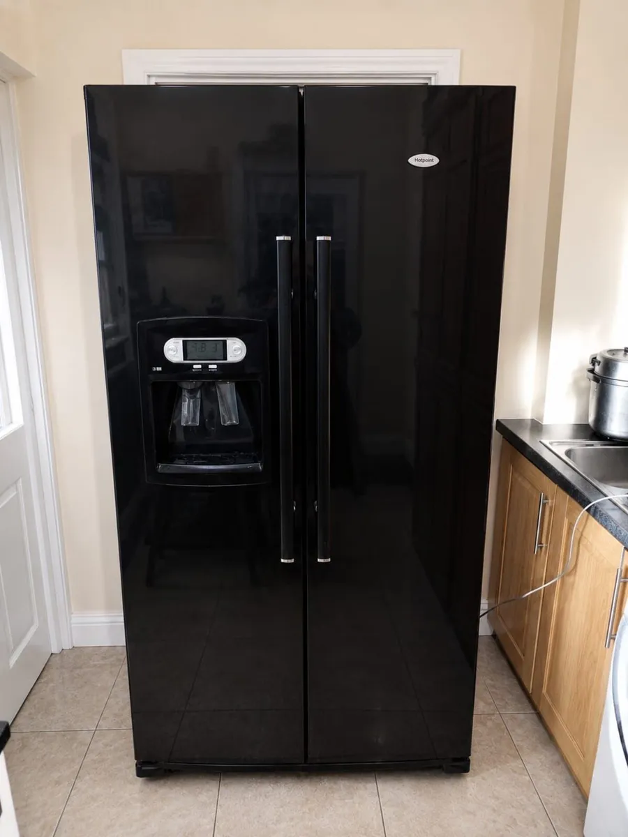 Whirlpool American fridge freezer - Image 1