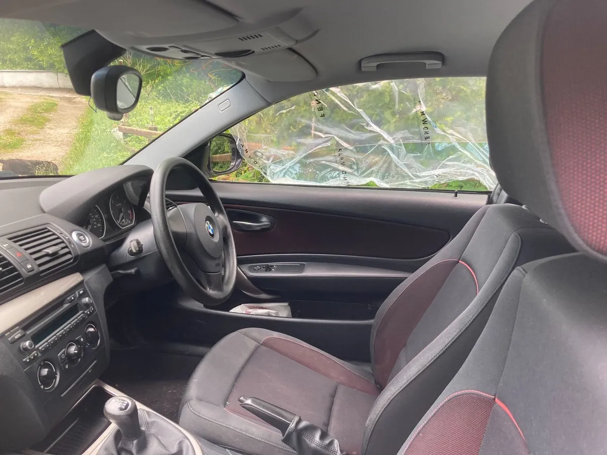 2011 BMW 116d ES 3 door - Image 3