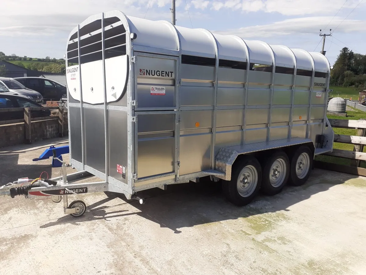 Tri axle nugent plant dropside livestock - Image 1