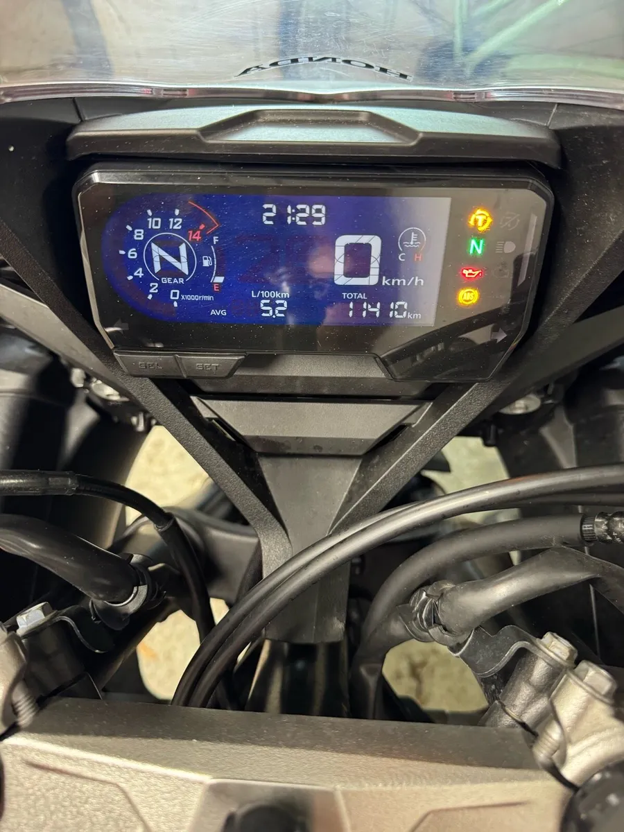 Honda Cbr650r - Image 2