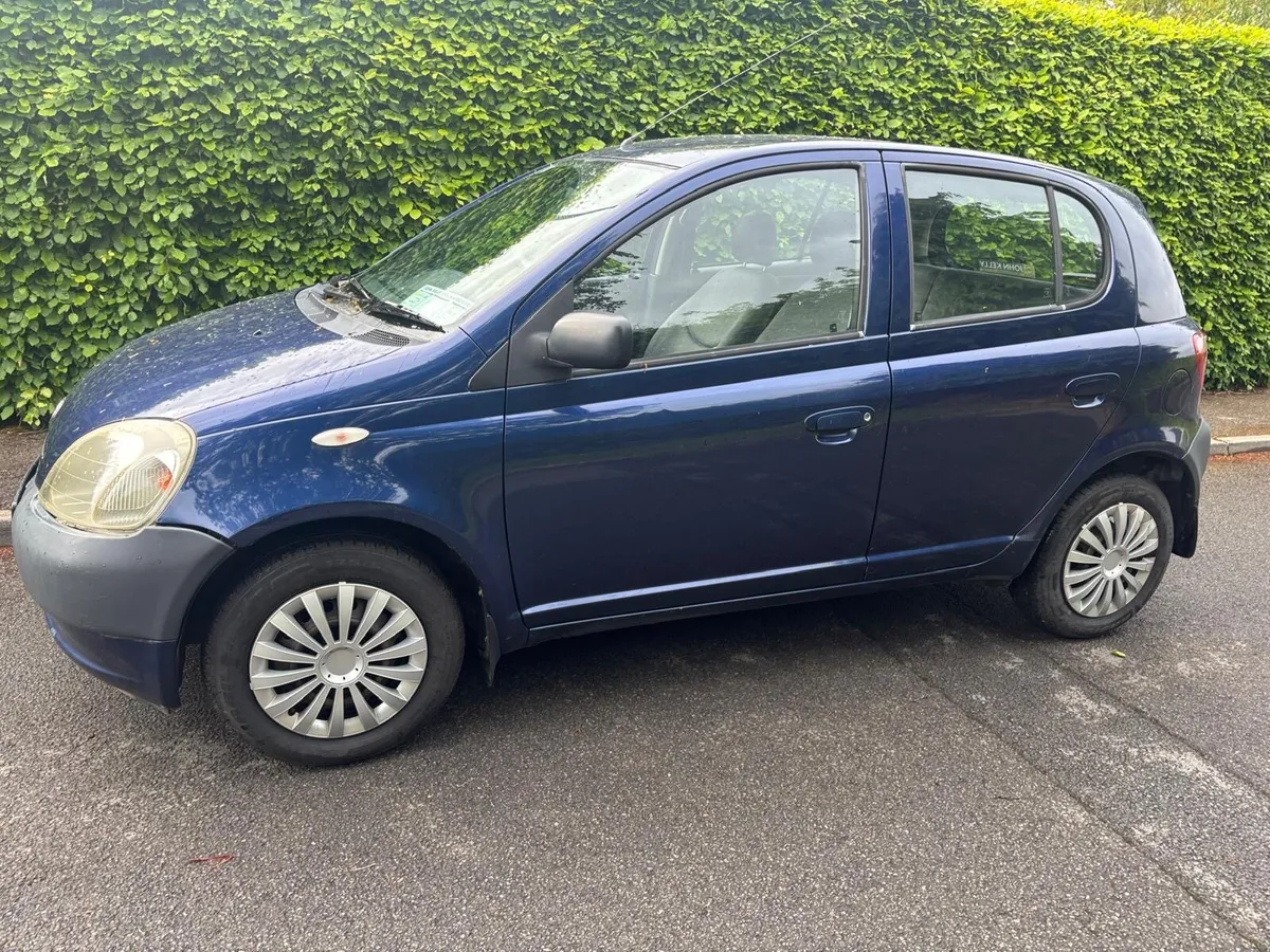 00 Yaris 1.0 Petrol, NCT 01/27! LOW MILES!! V.G.C! - Image 2
