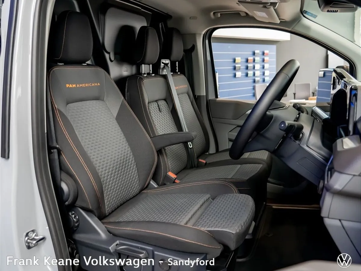 Volkswagen Transporter PAN AMERICANA 4 MOTION AUTO - Image 4