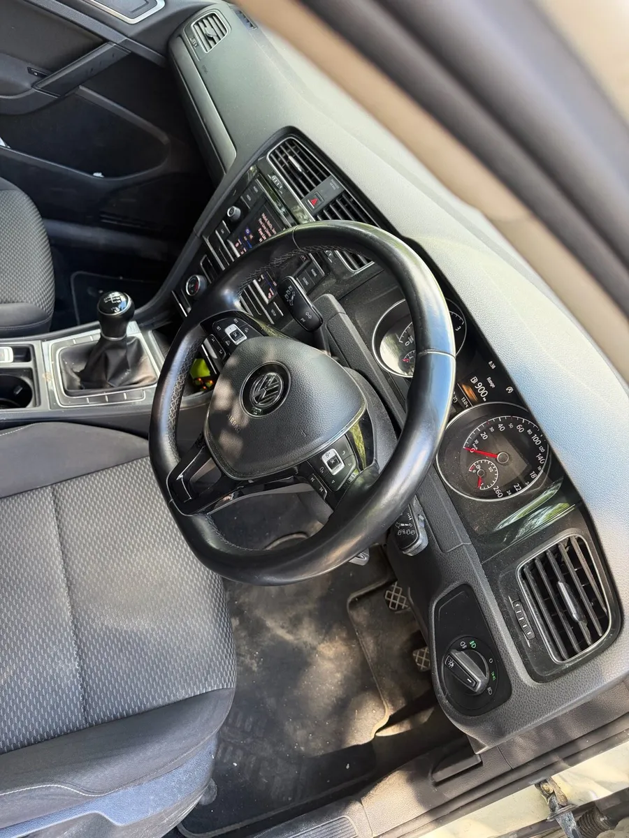 Vw Golf - Image 2