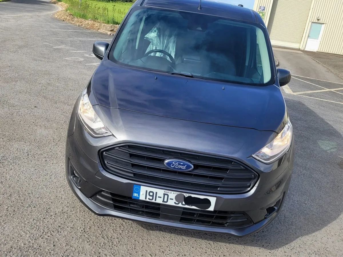 Ford Transit Connect - Image 3