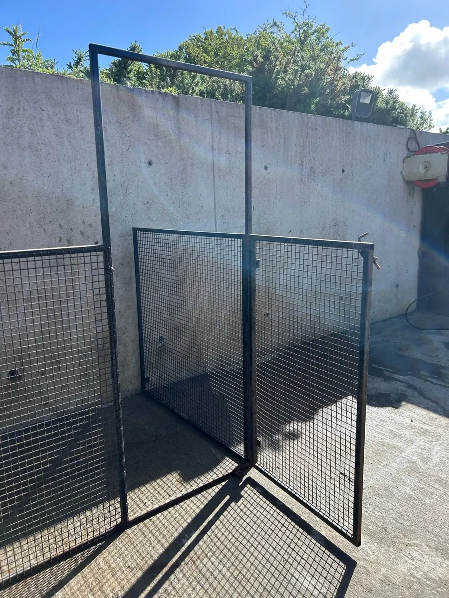 Dog kennel - Image 3