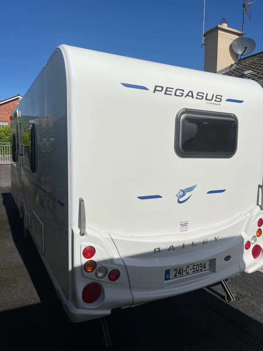 2016 Bailey Pegasus Verona - Image 2