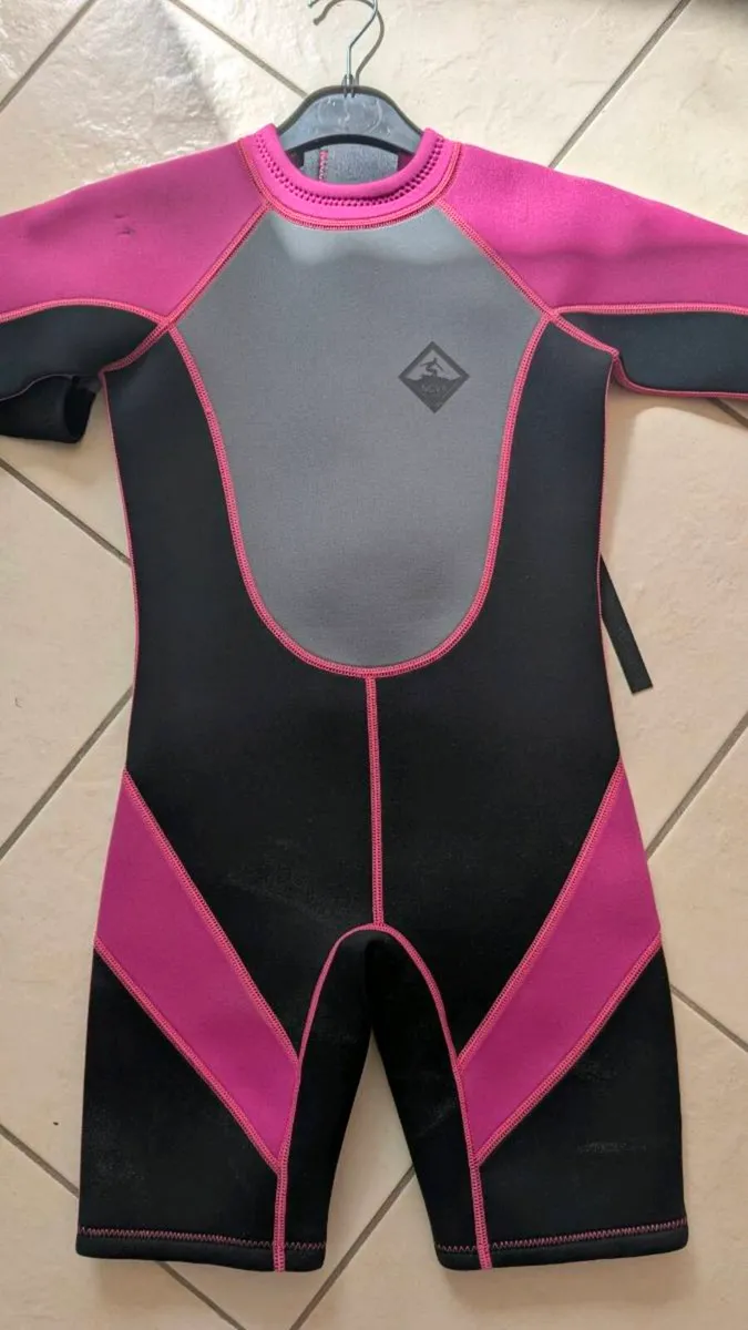 Kids wet suits - Image 2