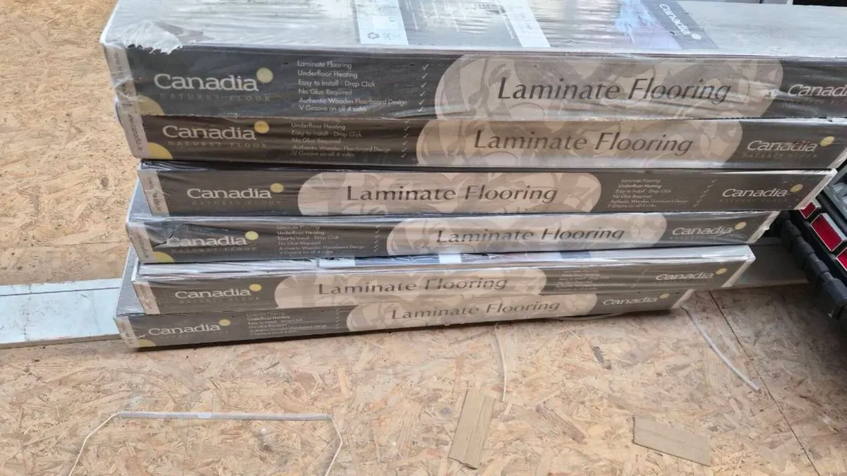 Canadia Grey Frosted Oak High Gloss Flooring - Image 1