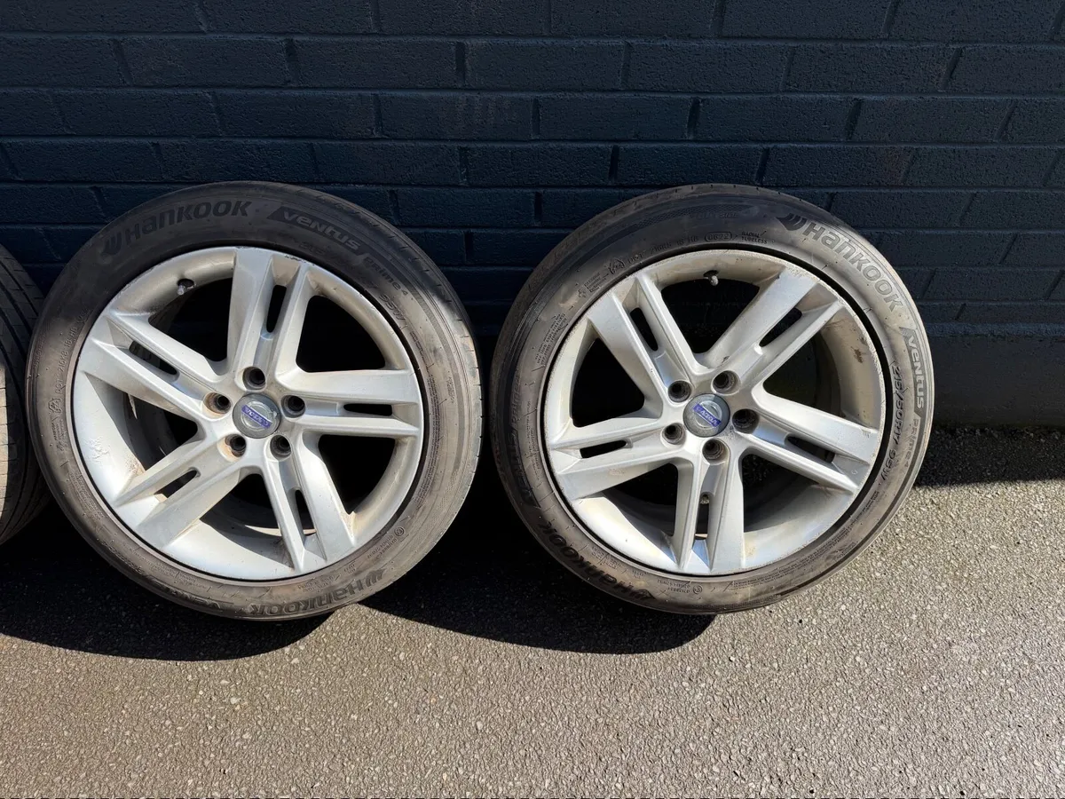 Volvo Alloys 17” - Image 3
