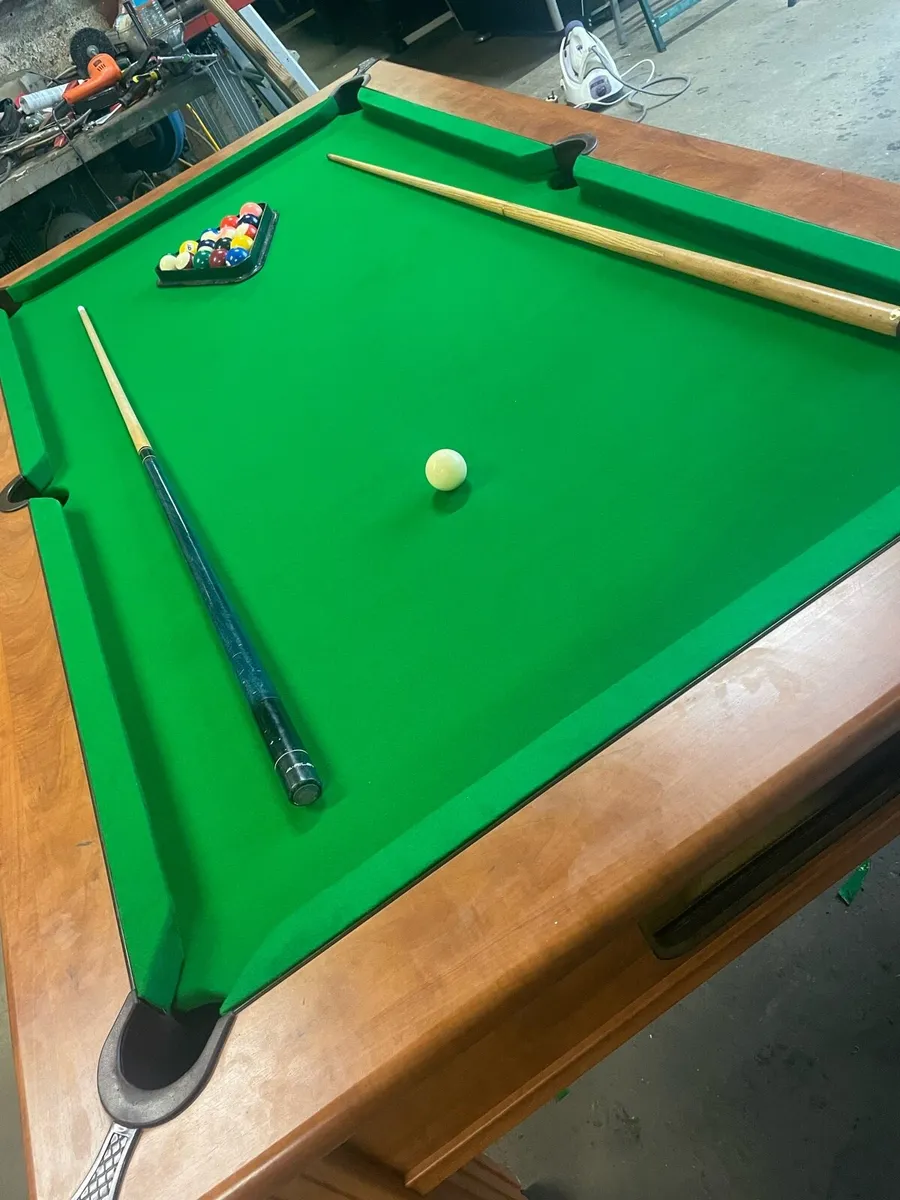 Pool table - Image 4