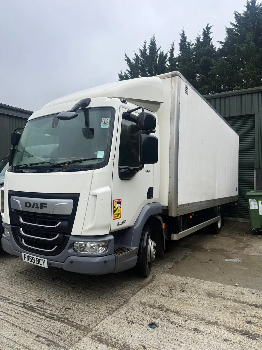 2019 DAF LF 7.5T Box body