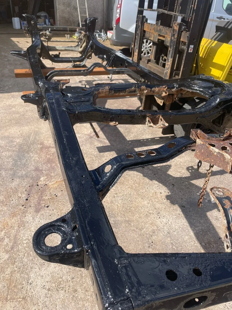 Toyota Land Cruiser chassis - Image 3