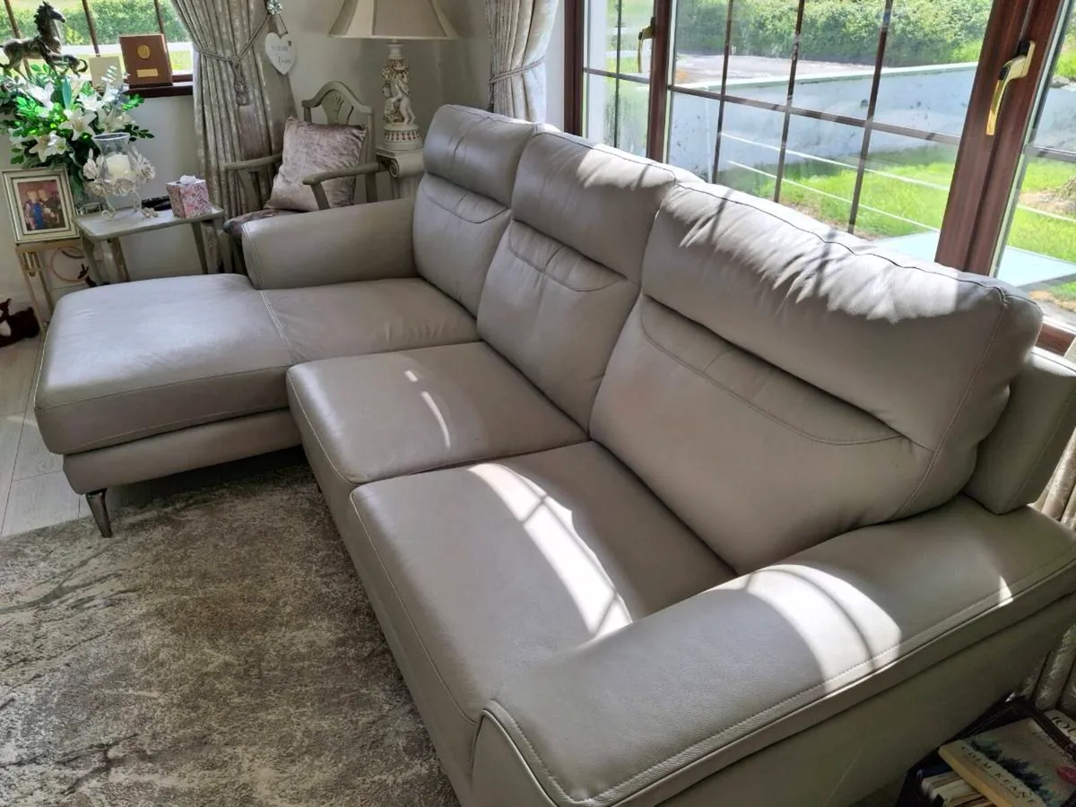 Sitting room furniture - Image 2