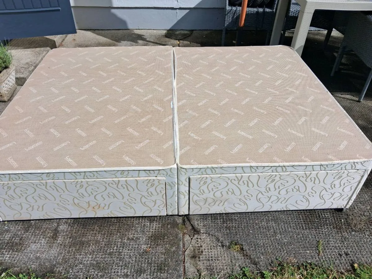 Bed base - Image 1