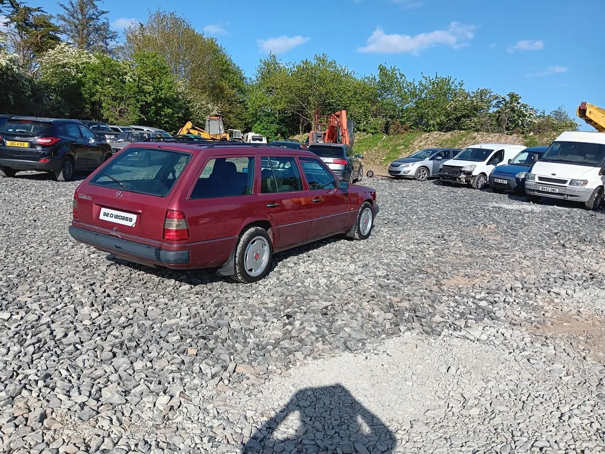 Mercedes-Benz Other 1992 - Image 4