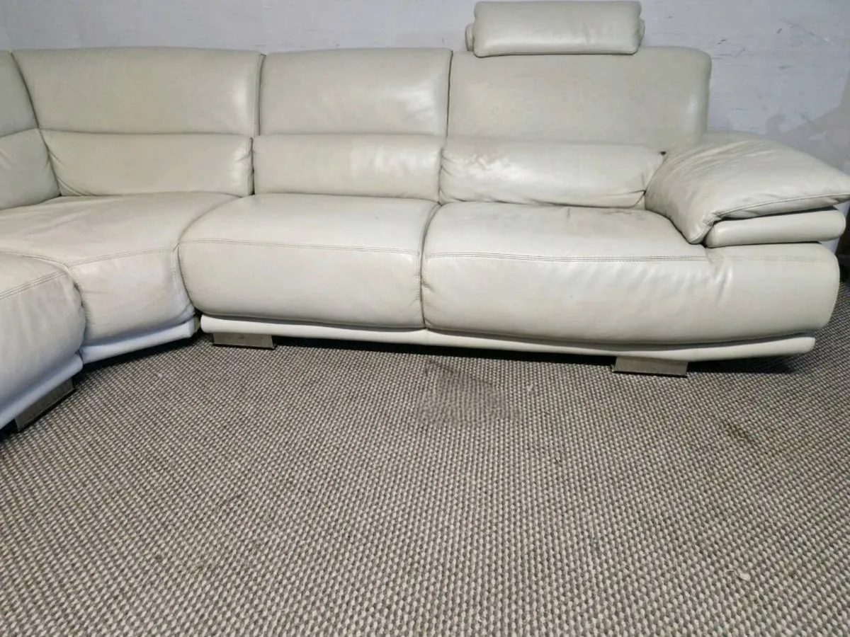 Corner sofa - Image 2