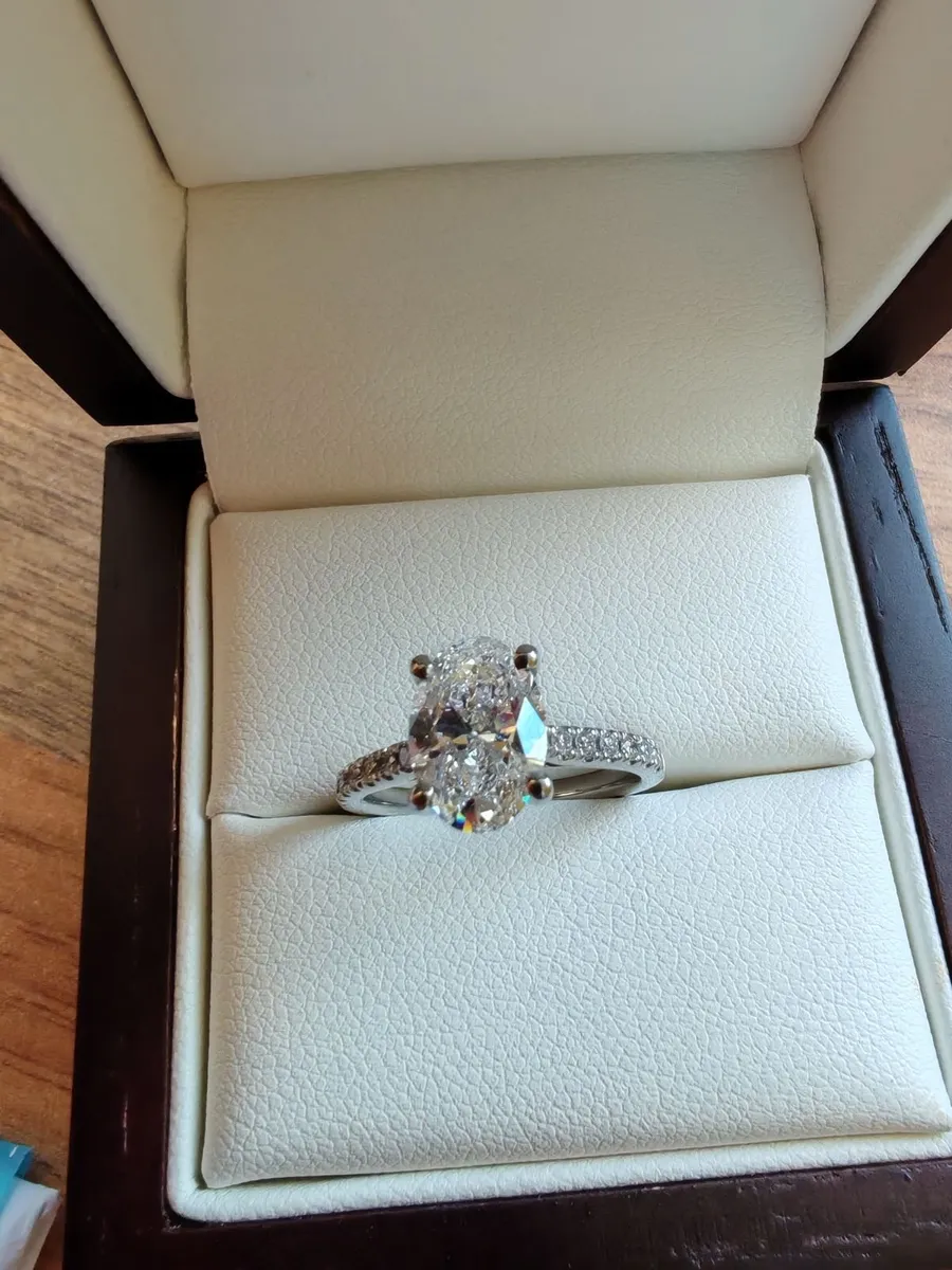 Jewelry - Image 4