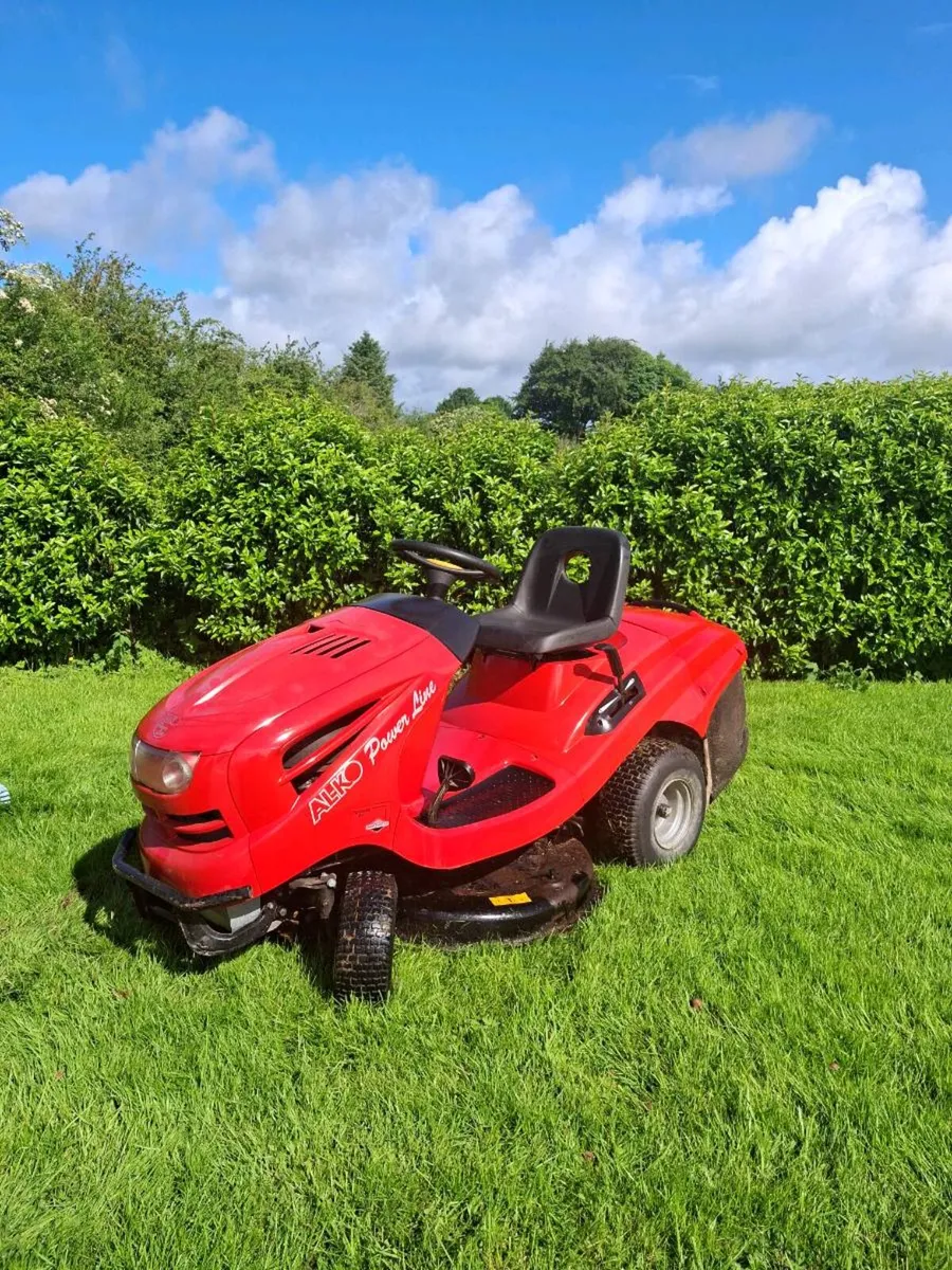 Alko powerline T13-82HD ride on lawnmower. - Image 1