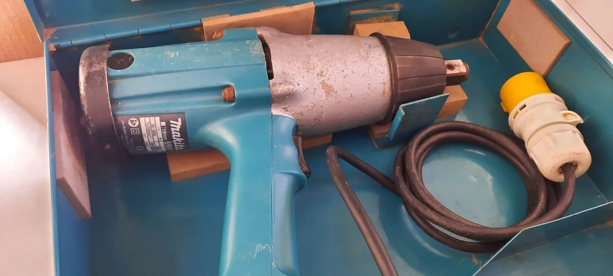 Makita 6906 19mm impact wrench 110v - Image 4