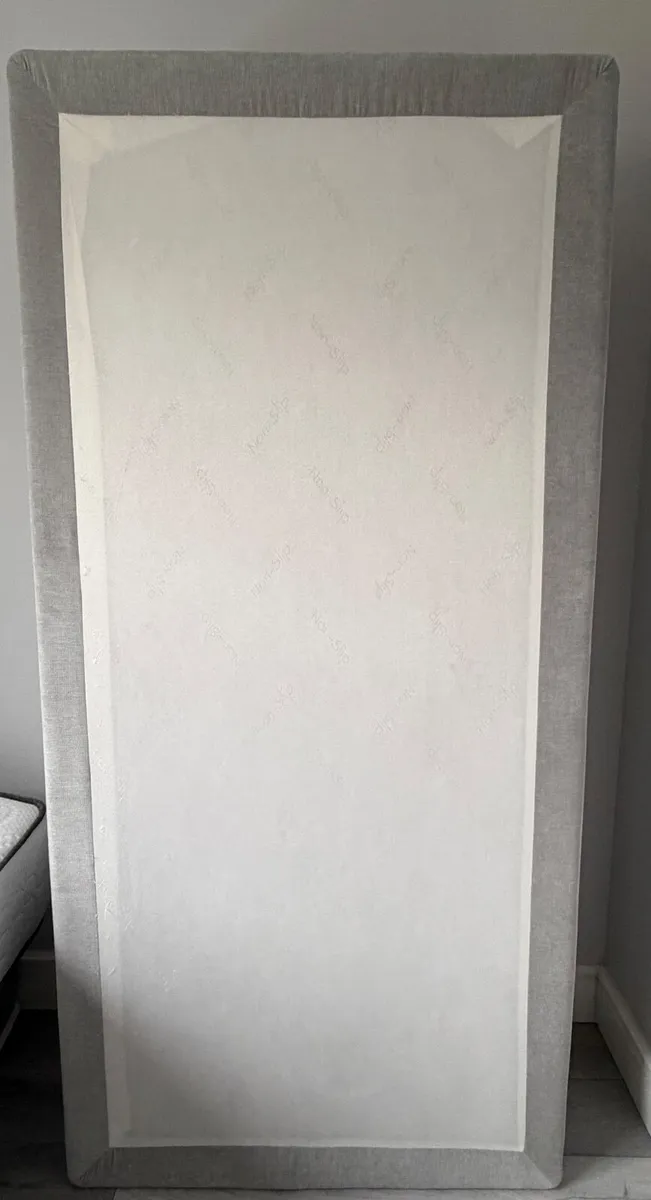 3 FT Single base divan bed - Image 1