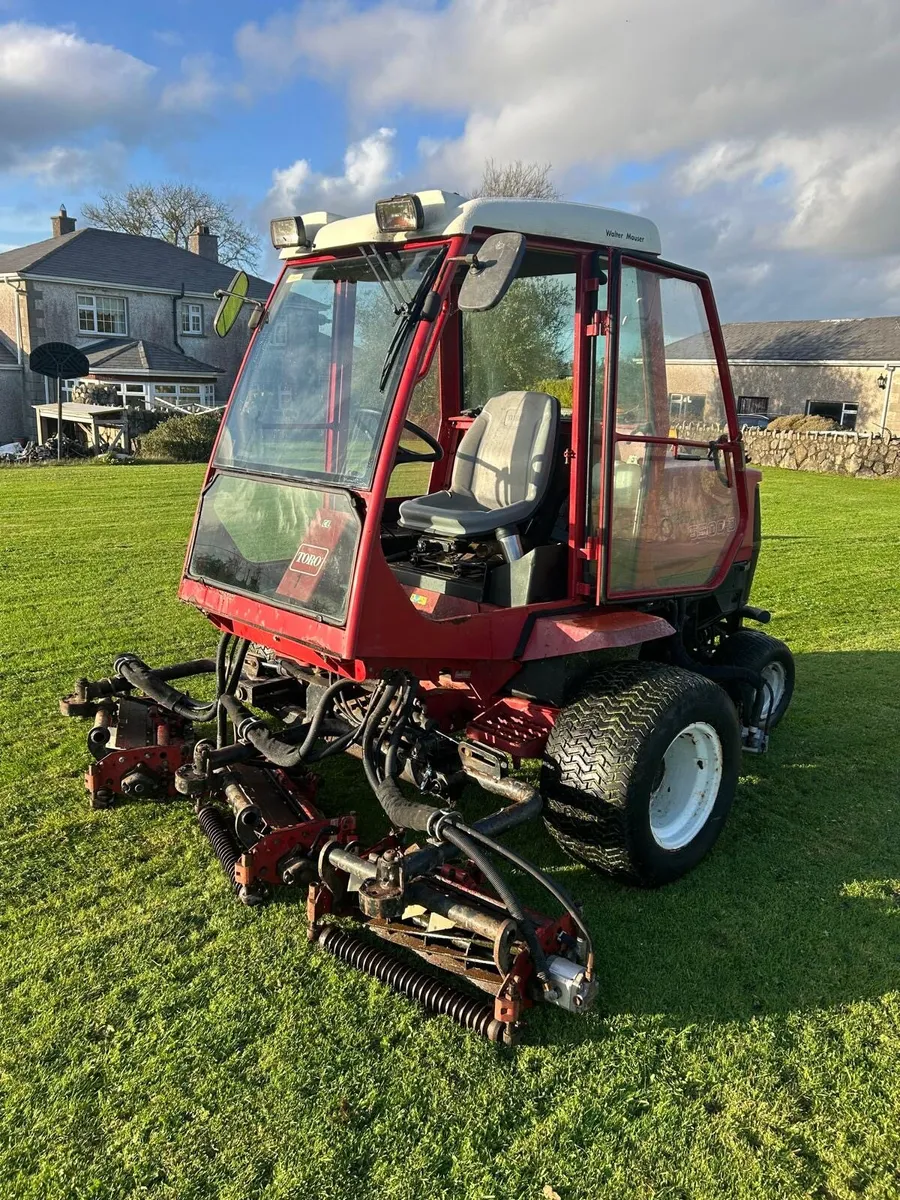 Reelmaster 6500-D Lawnmower - Image 1
