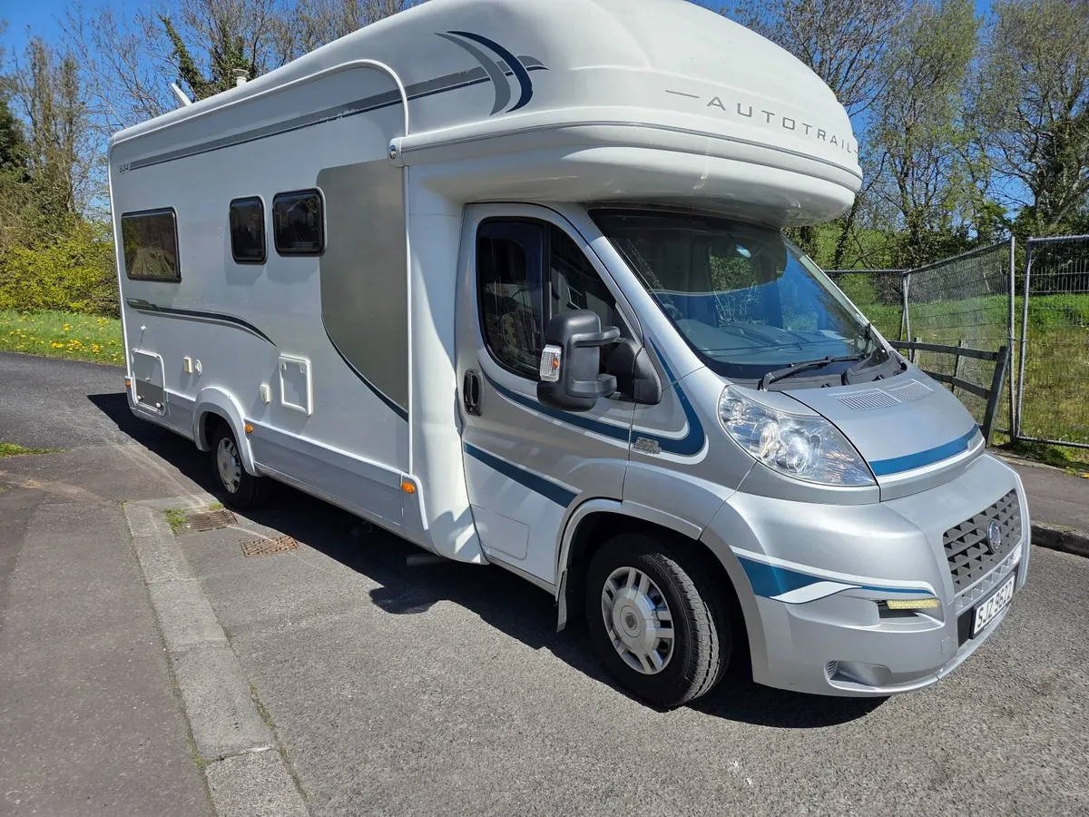 Motorhome - Image 2