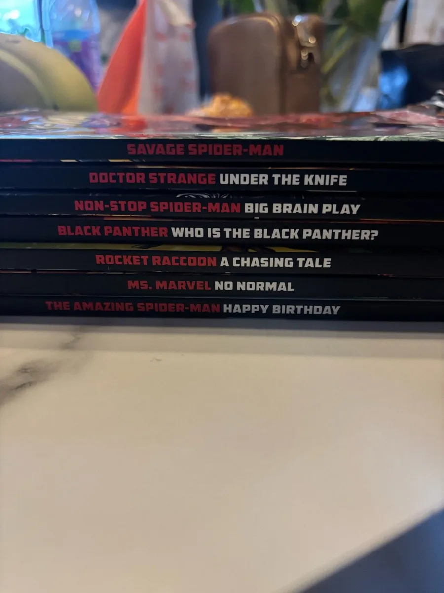 Graphic Novels - Image 1