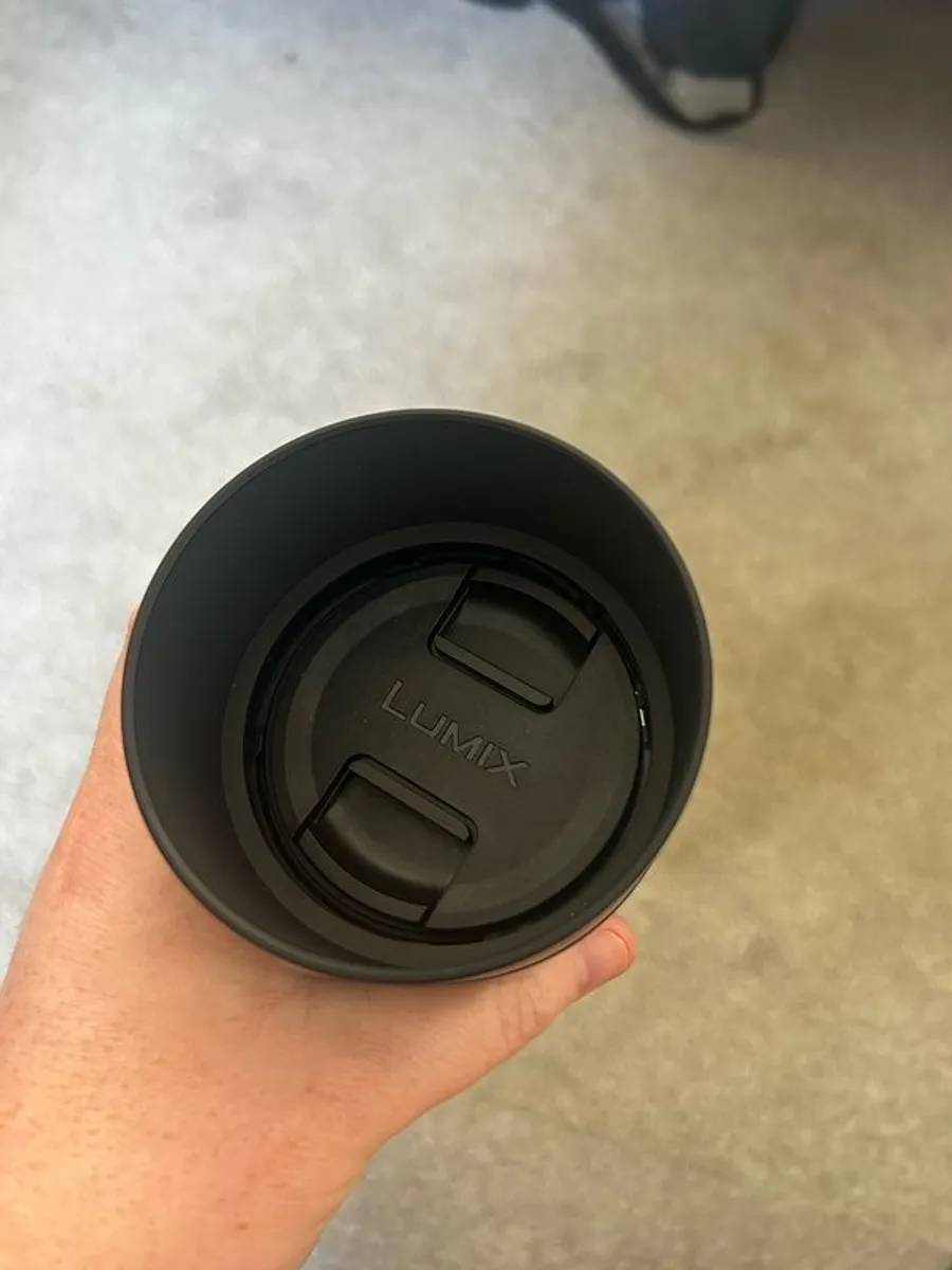 Panasonic Lumix 85mm f1.8 Prime Lens - Image 2