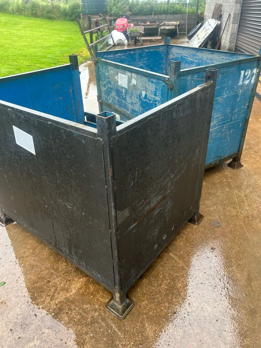 Steel pallet cages - Image 1