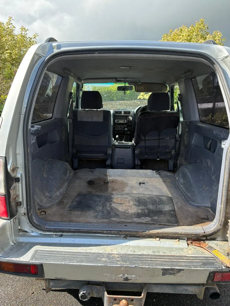 Toyota Land Cruiser - Image 3