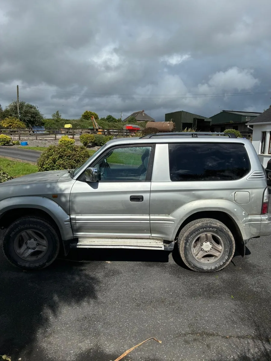 Toyota Land Cruiser - Image 4