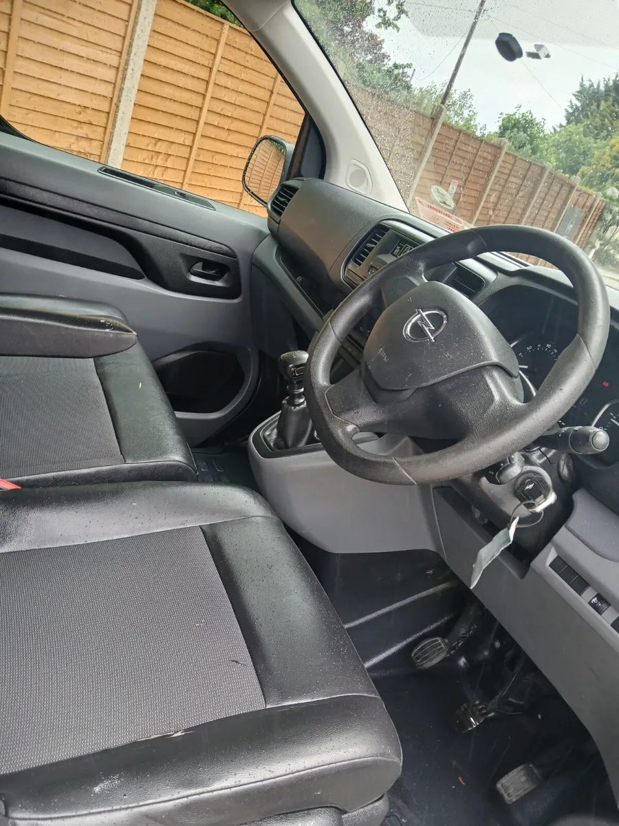 🆕️2020 Opel Vivaro L2H1 2900 1.5🆕️ - Image 3