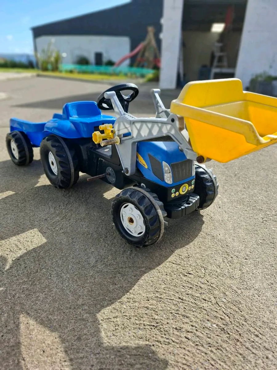 Tractor and trailer - Image 1