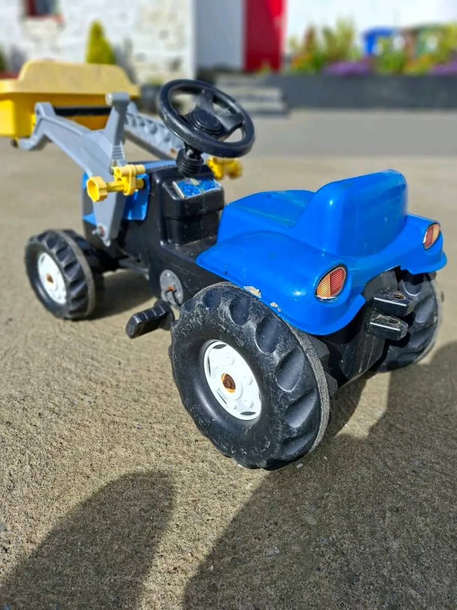 Tractor and trailer - Image 3