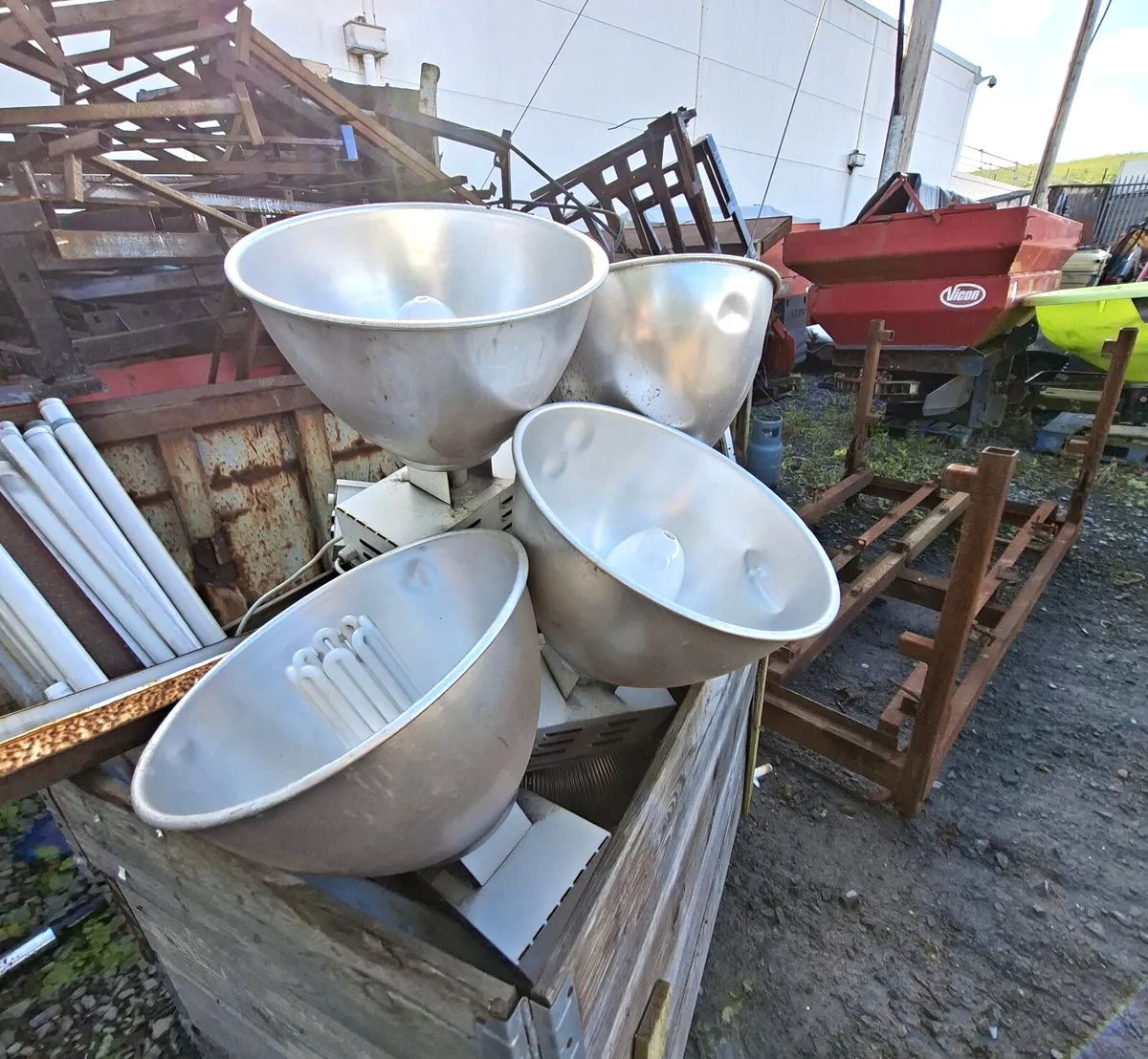 INDUSTRIAL LIGHTS - Image 1