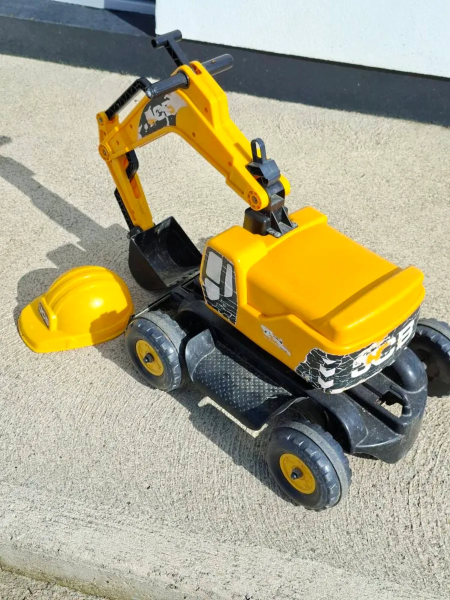 JCB excavator ride on - Image 2