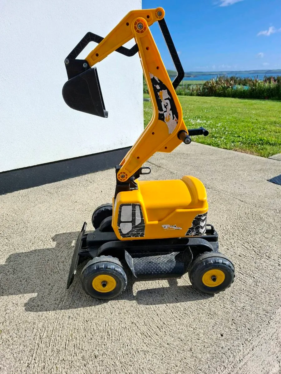 JCB excavator ride on - Image 4