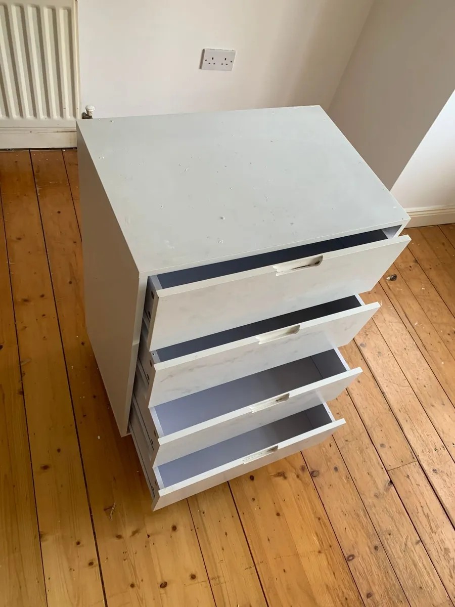 Chest of drawers - Image 3
