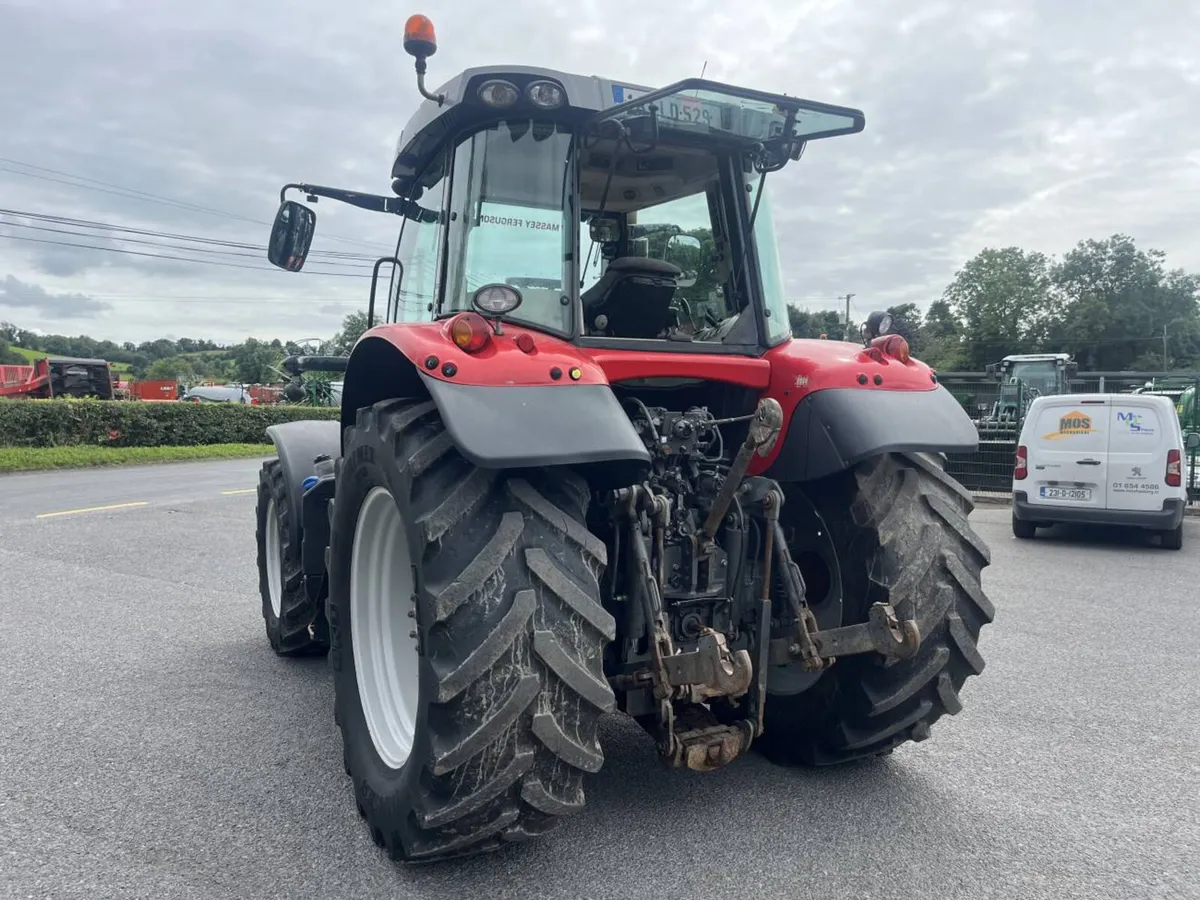 2018 Massey  Ferguson 7715 - Image 2