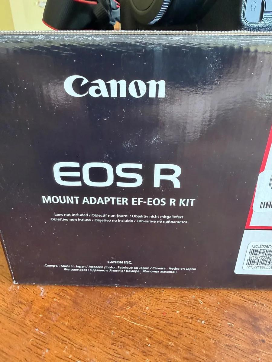 Canon EOS R Mirrorless Camera Body For Sale - Image 4